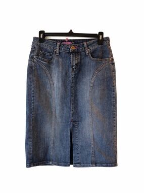 Bubblegum Blue Denim Jeans with Pink Logo Tab